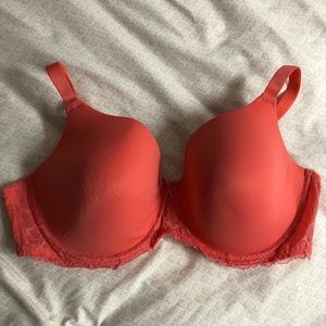 42DD Hot Pink Bra ⭐️